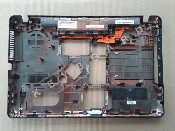 Нижня частина Packard Bell Easynote F4311